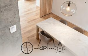 Nowoczesne urządzenia smart home pomagające w organizacji powrotu do szkoły